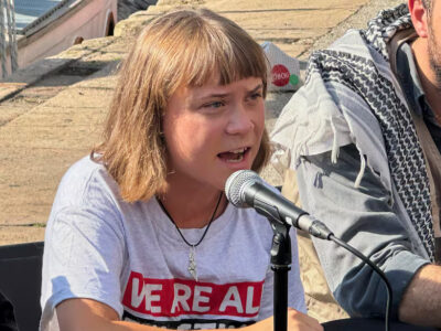 Greta Thunberg zarpa desde Barcelona para llevar ayuda humanitaria a Gaza