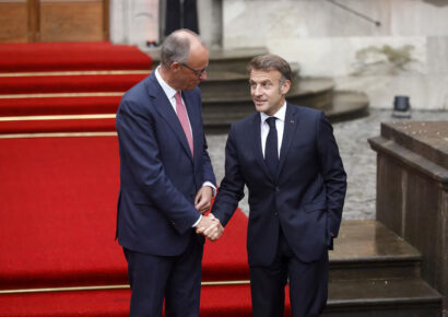 Macron y Merz instan a Trump a sancionar a Rusia si Putin no negocia con Zelensky