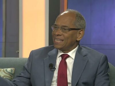 Onéximo González se retracta y pide disculpas a regidores del DN; Concejo decidirá si archiva resolución de “persona no grata”