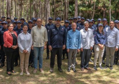 Ministerio de Medio Ambiente y CCN fortalecen la conservación del Pico Duarte