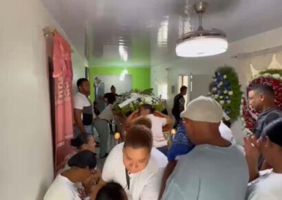 Familiares denuncian negligencia tras asesinato de testigo frente al Palacio de Justicia en SFM