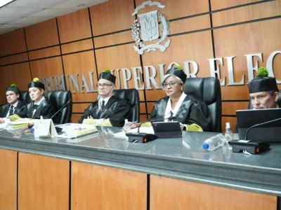 TSE aplaza audiencias de recursos contra resoluciones de la JCE y acción de amparo contra PJS