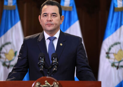 Guatemala ordena investigar a expresidente Jimmy Morales por tragedia en hogar estatal