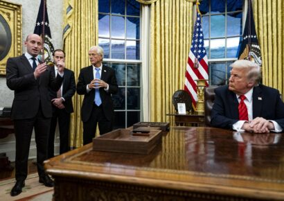 Trump reitera intención de federalizar Washington D.C. tras ataque a empleado de DOGE