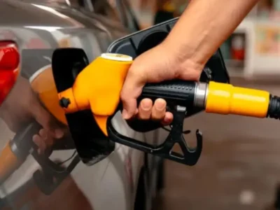 Gobierno mantiene precios de combustibles con subsidio de RD$107.8 millones