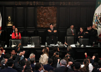 Senado mexicano estalla en pelea a golpes por debate sobre cárteles y posible intervención de EE. UU.