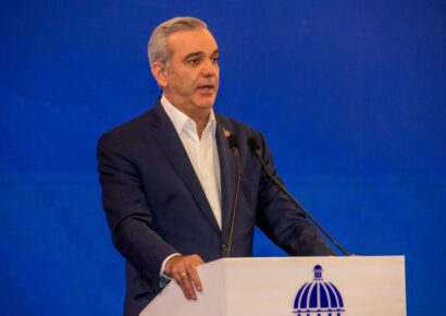 El presidente Luis Abinader visitará esta tarde la central termoeléctrica Punta Catalina en Baní