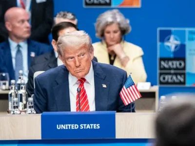 Trump exige a la OTAN dejar de comprar petróleo ruso para avanzar en sanciones contra Moscú