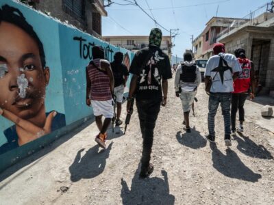 La violencia en Haití atrapa a comunidades entre pandillas y grupos de autodefensa