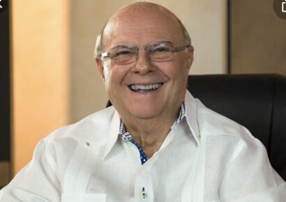 Hipólito Mejía advierte sobre amenazas al pluralismo y reafirma rechazo al extremismo en foro progresista internacional