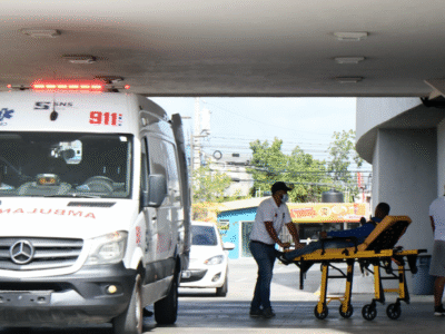 Once estudiantes intoxicados en liceo de Mao tras fumigación en finca arrocera cercana