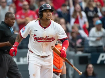 José Ramírez se acerca al 30-30 y lidera barrida de Cleveland sobre Detroit
