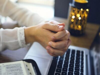 Iglesia católica de México llama a acompañar a los jóvenes en el mundo digital