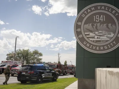 Buscan imputar a Tyler Robinson por homicidio agravado y obstrucción de justicia en el caso Charlie Kirk