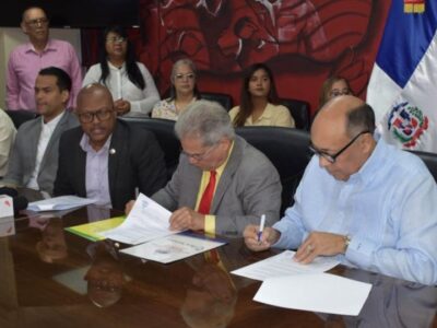 Por primera vez, CMD obtiene incremento del 25% para médicos de SEMMA