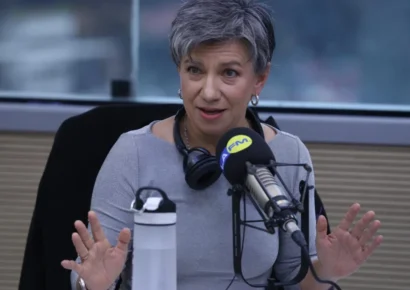 Claudia López anuncia candidatura presidencial para “arreglar desperdicio histórico” de Petro