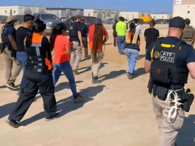 Redada masiva en planta de Hyundai en Georgia deja casi 500 detenidos