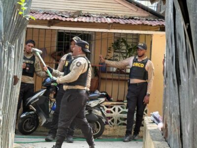 DNCD realiza operativos en Puerto Plata y captura a tres personas con drogas, armas y dinero
