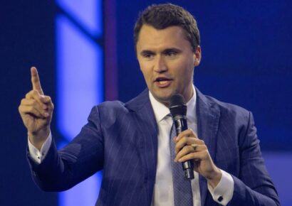 Arizona rinde homenaje a Charlie Kirk tras su asesinato en evento universitario; Trump anuncia condecoración póstuma