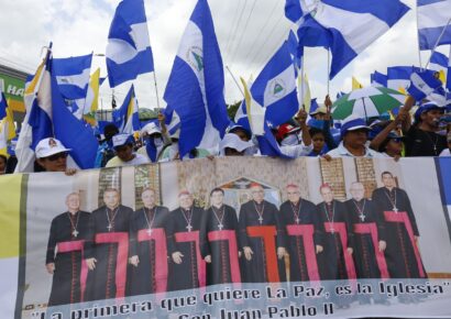 Presidente de Nicaragua, Ortega, expulsa a 261 religiosos en una ofensiva sin precedentes contra la Iglesia