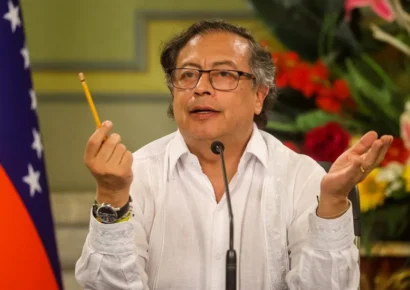 Petro asegura que puede viajar a EE.UU. sin visa y recibe a Trump, pero excluye a criminales de guerra