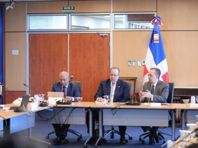 FMI evalúa desempeño económico dominicano tras reunión con el Banco Central