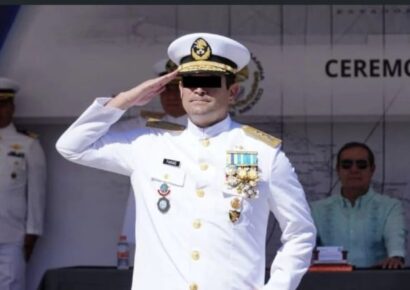 Vinculan a proceso al vicealmirante Farías Laguna y nueve funcionarios por red de huachicol fiscal en México