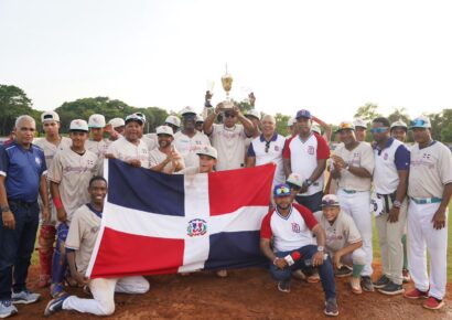 República Dominicana conquista plata en el Premundial U15 de béisbol