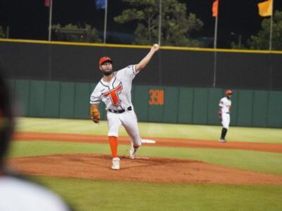 Matt Dermody regresa a los Toros del Este por tercera temporada consecutiva