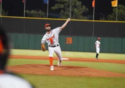 Matt Dermody regresa a los Toros del Este por tercera temporada consecutiva