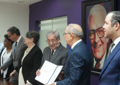 Rafael Toribio, presidente del CES, aclara que regularización de haitianos no está incluida en el informe final