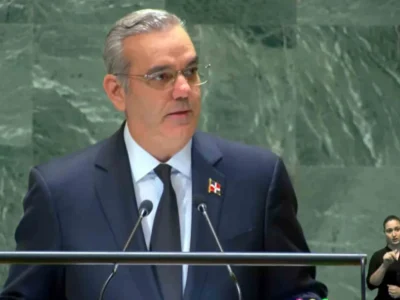 Abinader destaca avances sociales y reafirma compromiso con el desarrollo sostenible ante la ONU