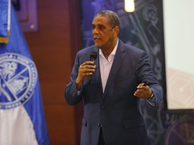 Presidente de Codopyme insta a universidades a formar estudiantes emprendedores
