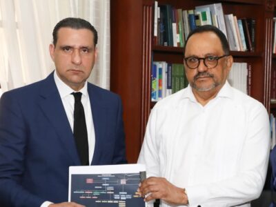 Consultor Jurídico recibe anteproyecto para modernizar la Policía Nacional