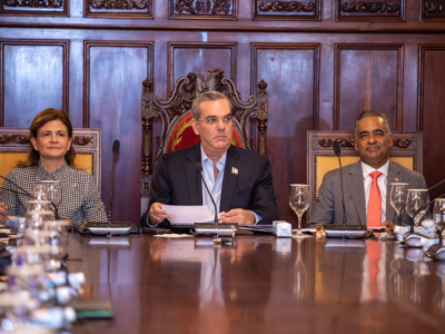 Abinader preside reunión del Consejo de Gobierno previo al presupuesto 2026