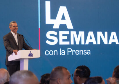 Abinader asegura que los cambios en el Gobierno son normales y anuncia nuevos nombramientos