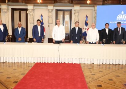 Gobierno adquiere terrenos del antiguo Hotel Santo Domingo para construir centro de convenciones