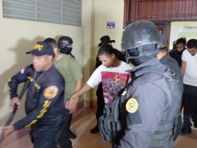 Aplazan para el 12 de septiembre medida de coerción contra seis acusados de violar joven en Villa González