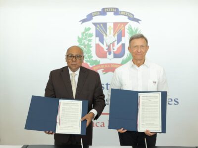 Mirex y Liga Dominicana de Fútbol agilizarán visados para deportistas extranjeros