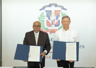 Mirex y Liga Dominicana de Fútbol agilizarán visados para deportistas extranjeros