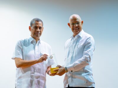 ITSC celebra conferencia magistral sobre liderazgo político con Guido Gómez Mazara