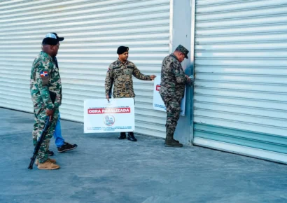 Mived clausura naves y plazas comerciales en Santo Domingo por falta de licencias