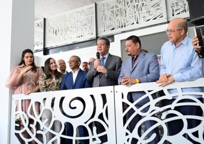 Leonel asegura desde Nueva York que el PRM ha colapsado los servicios públicos: “los hospitales están más enfermos que los pacientes”