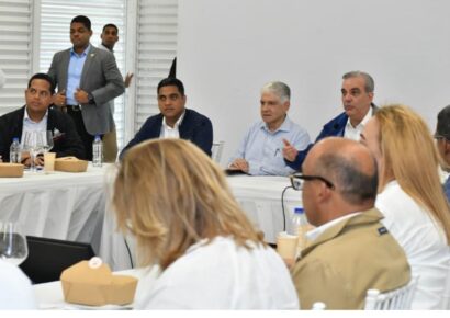 Luis Abinader encabezó Consejo de Gobierno en Santo Domingo Norte