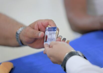 Inicia este miércoles la gracia especial otorgada por el MIP para regularizar licencias de porte y tenencia de armas de fuego