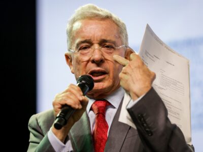 Corte Suprema confirma libertad de Álvaro Uribe mientras se resuelve apelación por caso de sobornos