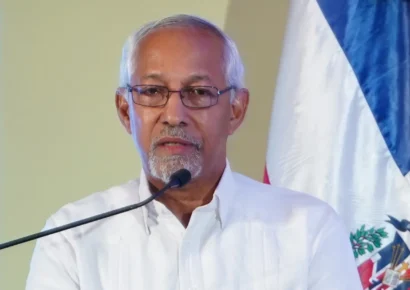 Ángel Hernández admite uso de fondos de su fundación para inversiones irregulares