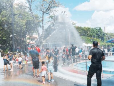 “Bomberos en Familia 2025” llena de alegría el Parque Iberoamérica en el Día de Las Mercedes