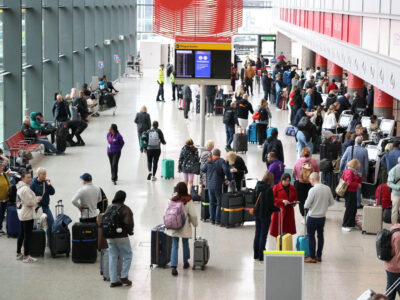 Ciberataque afecta operaciones en aeropuertos de Bruselas, Londres y Berlín