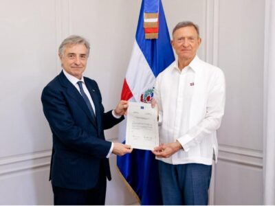 Canciller Roberto Álvarez recibe las Copias de Estilo de las Cartas Credenciales del embajador designado por la Delegación de la UE